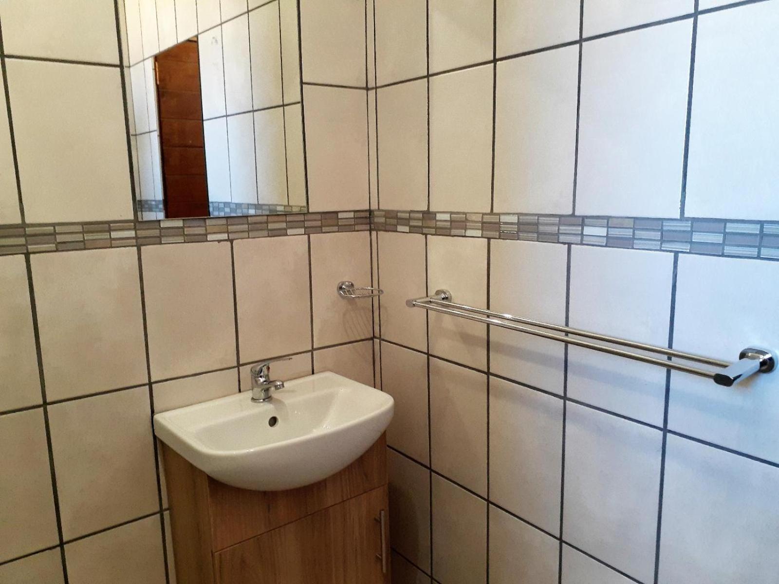 Eden Chalets Windhoek Quarto foto